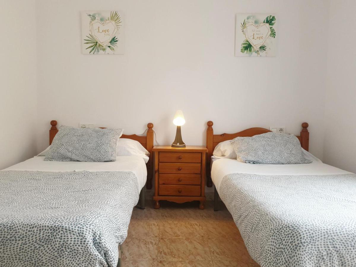 Soleado Apartamento En Нерха Екстериор снимка