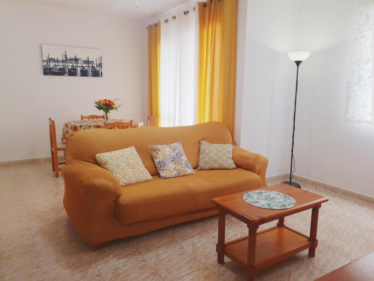 Soleado Apartamento En Нерха Екстериор снимка